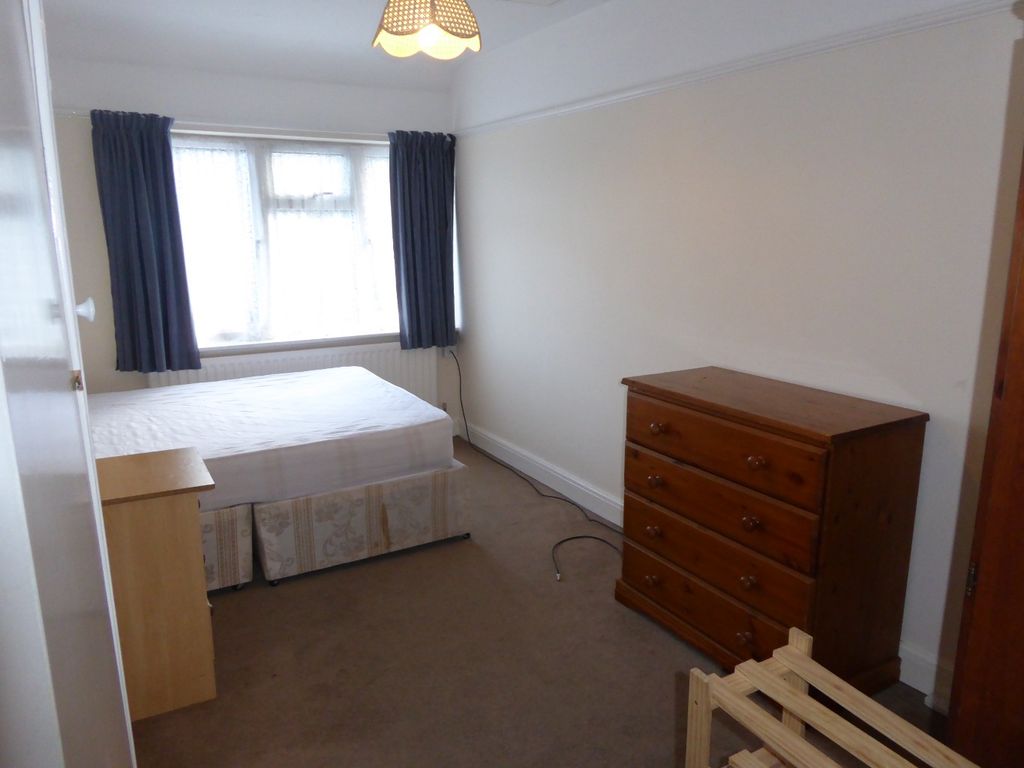 Property photo 2 of 5 4487511