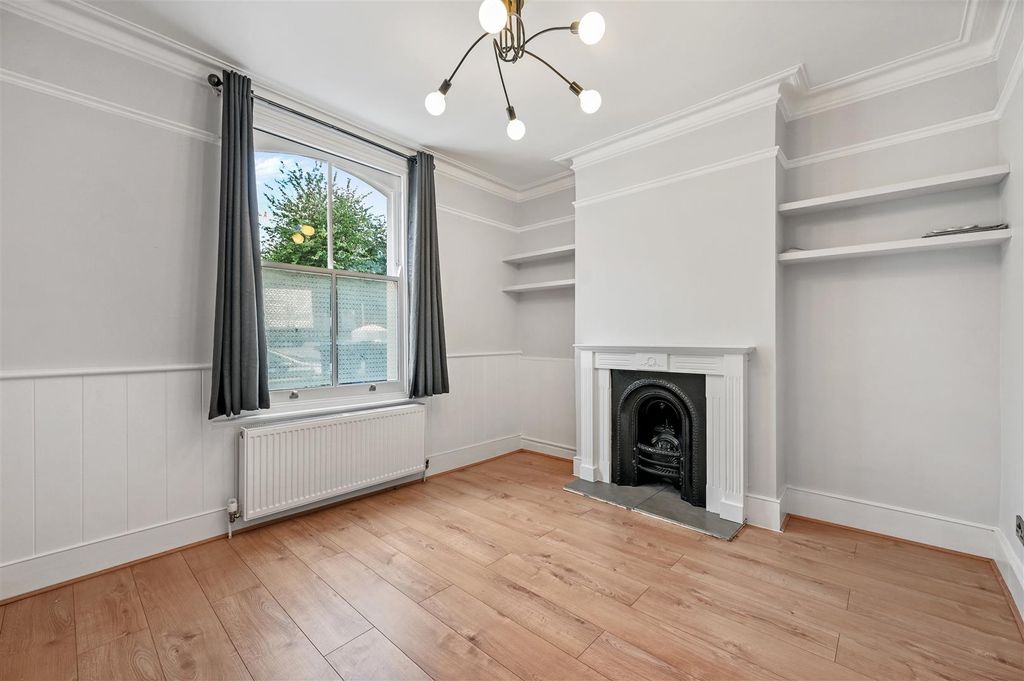 Property photo 2 of 11 Ar - Mill Hill Road11.Jpg