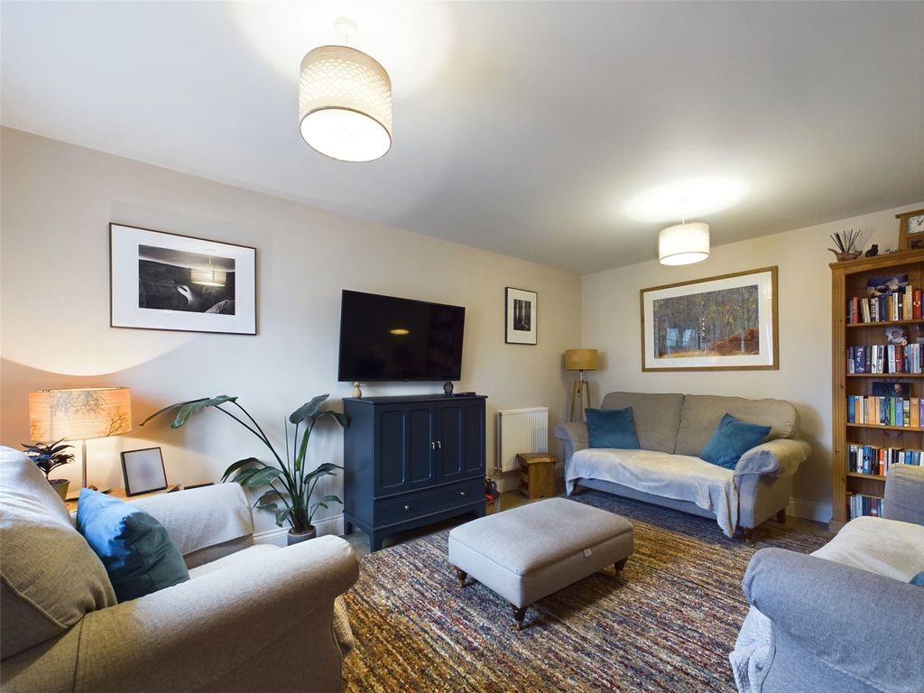 Property photo 2 of 19 Picture No. 02