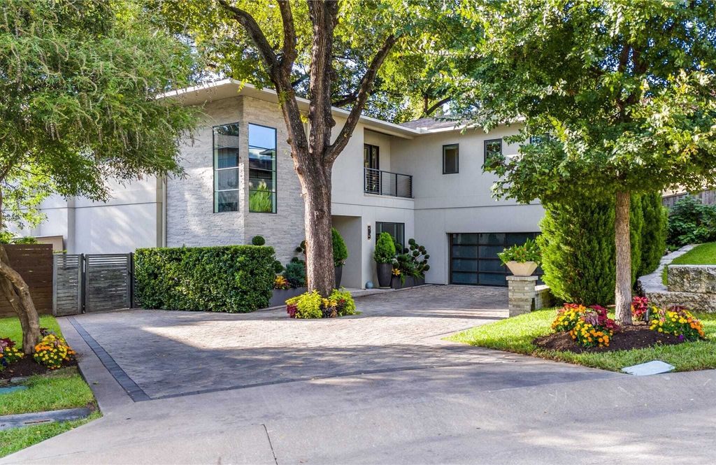 Property photo 1 of 31