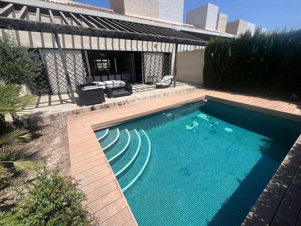 Property photo 1 of 35
