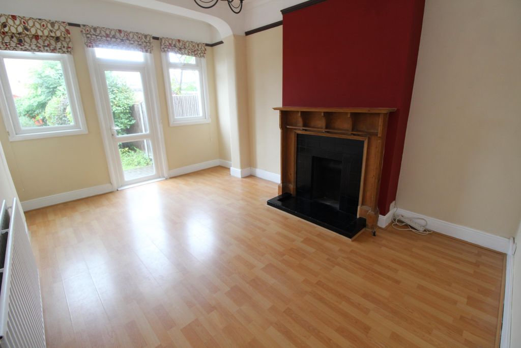 Property photo 3 of 7 Reception Room