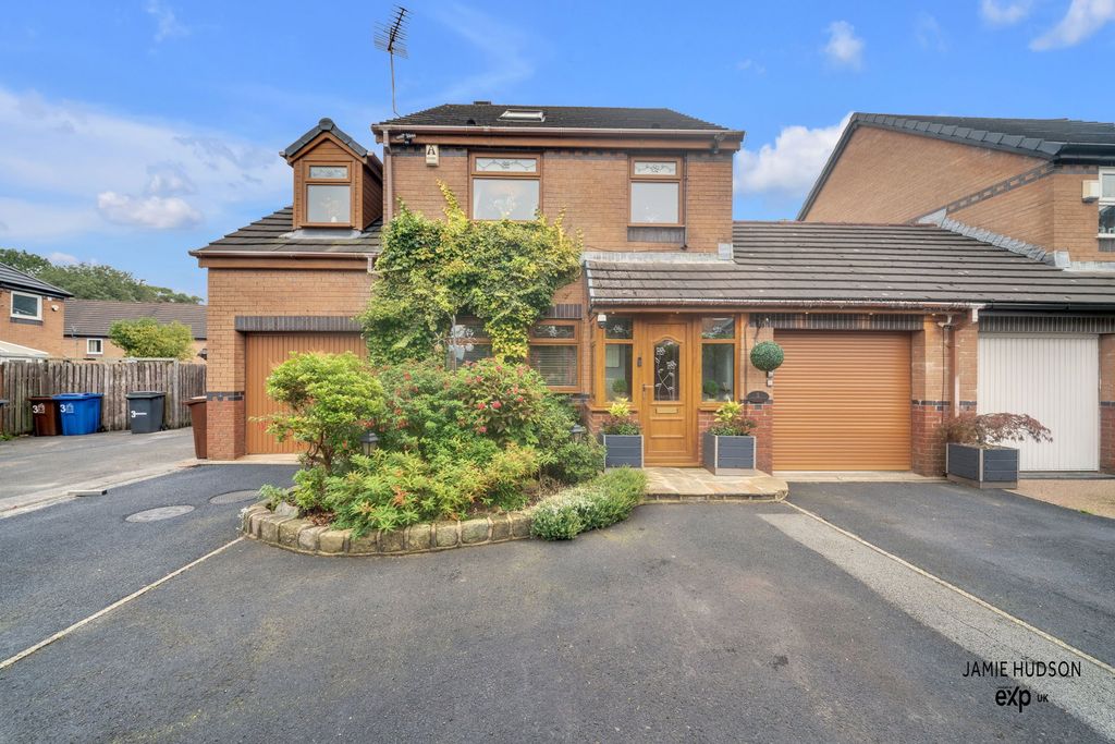Property photo 1 of 40