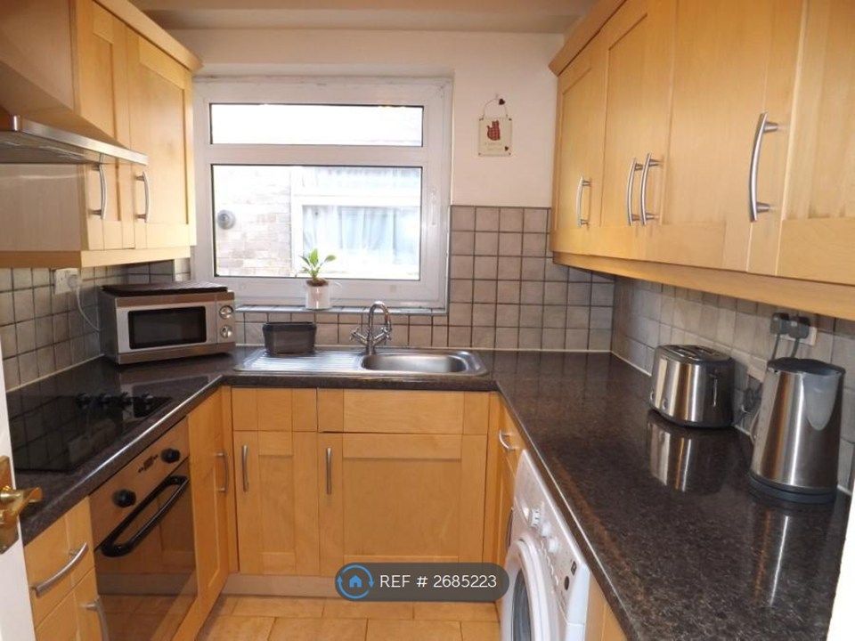 Property photo 3 of 7