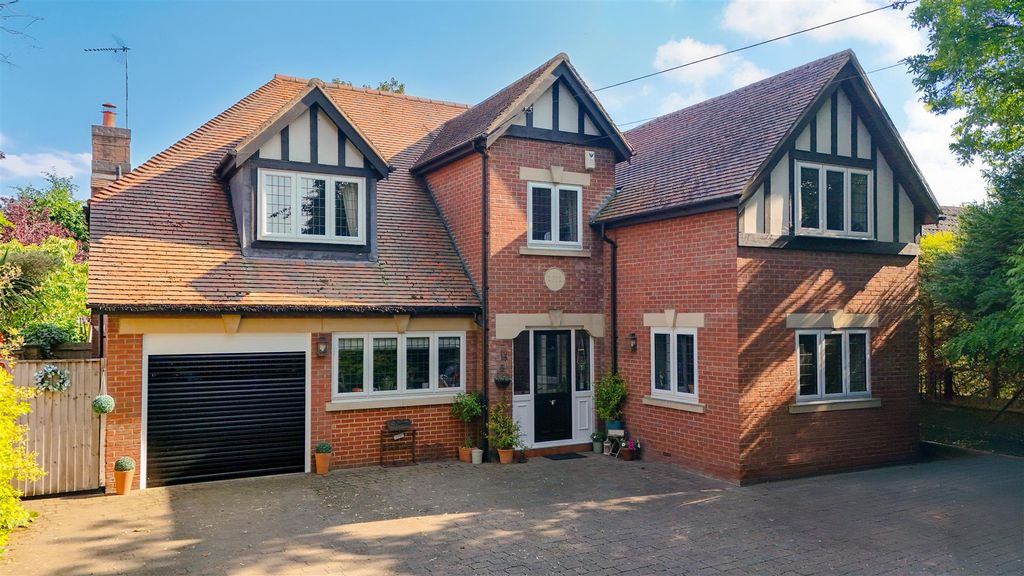 Property photo 1 of 37