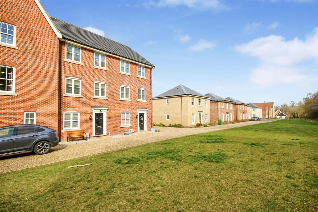 Property photo 1 of 23 4-Img_8288.Jpg