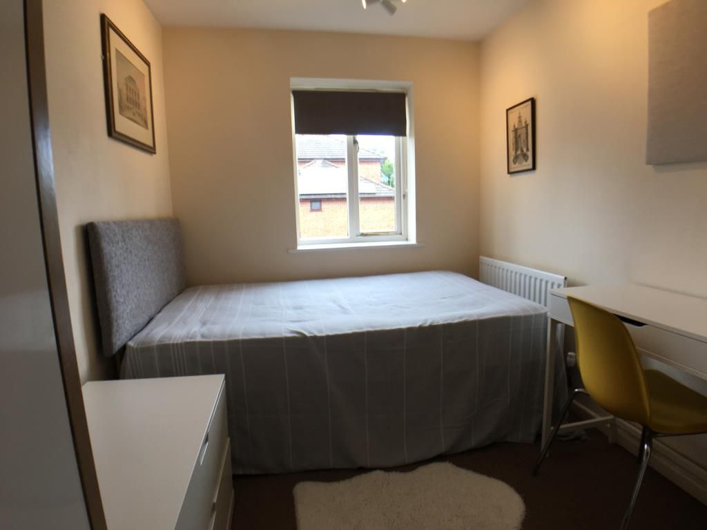 Property photo 2 of 7 Bedroom