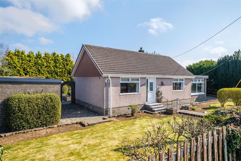 Property photo 1 of 32 Cedarcroft-3.Jpg