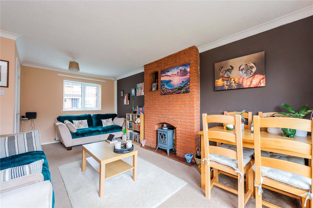 Property photo 2 of 35 Picture No. 22