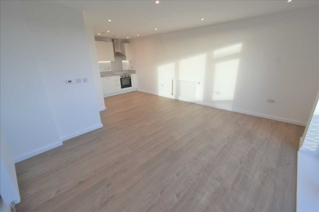 Property photo 3 of 10 Lounge