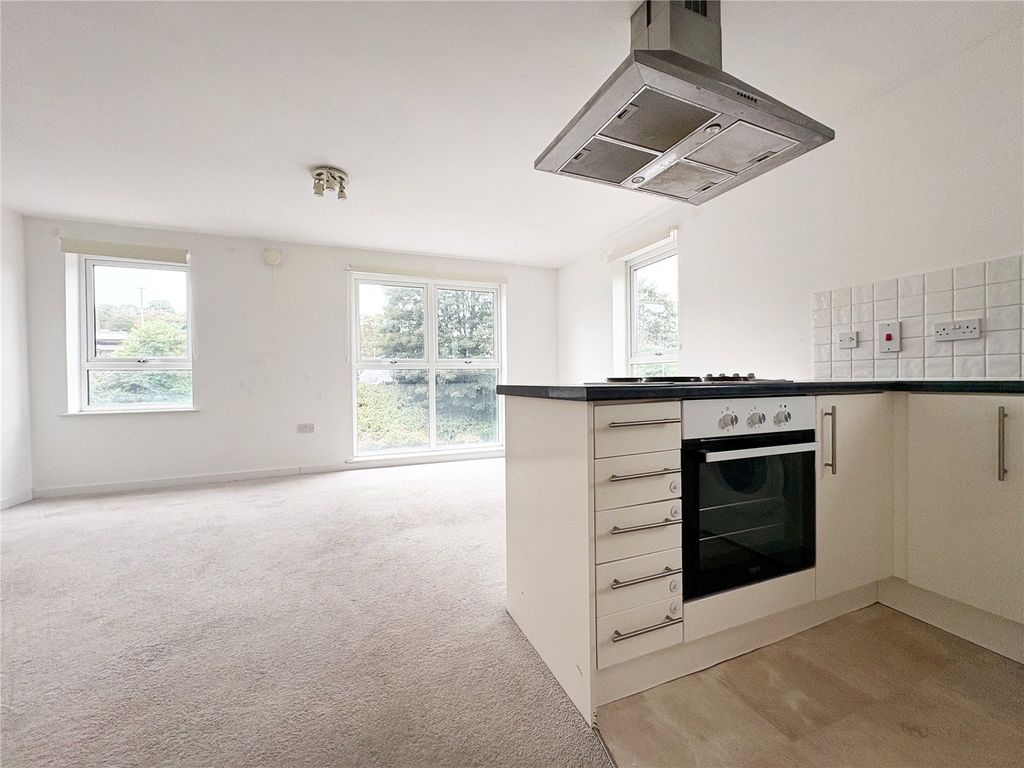 Property photo 3 of 9 Picture No. 07