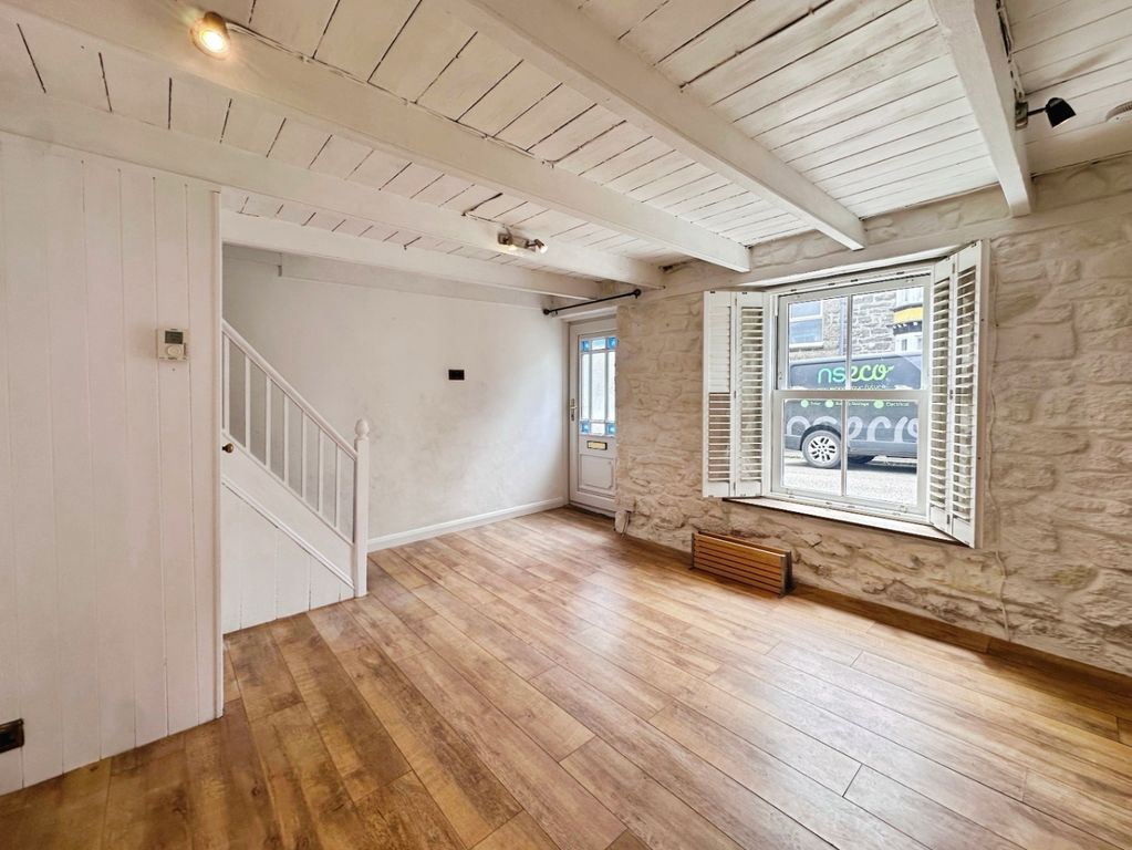 Property photo 3 of 14 52281210