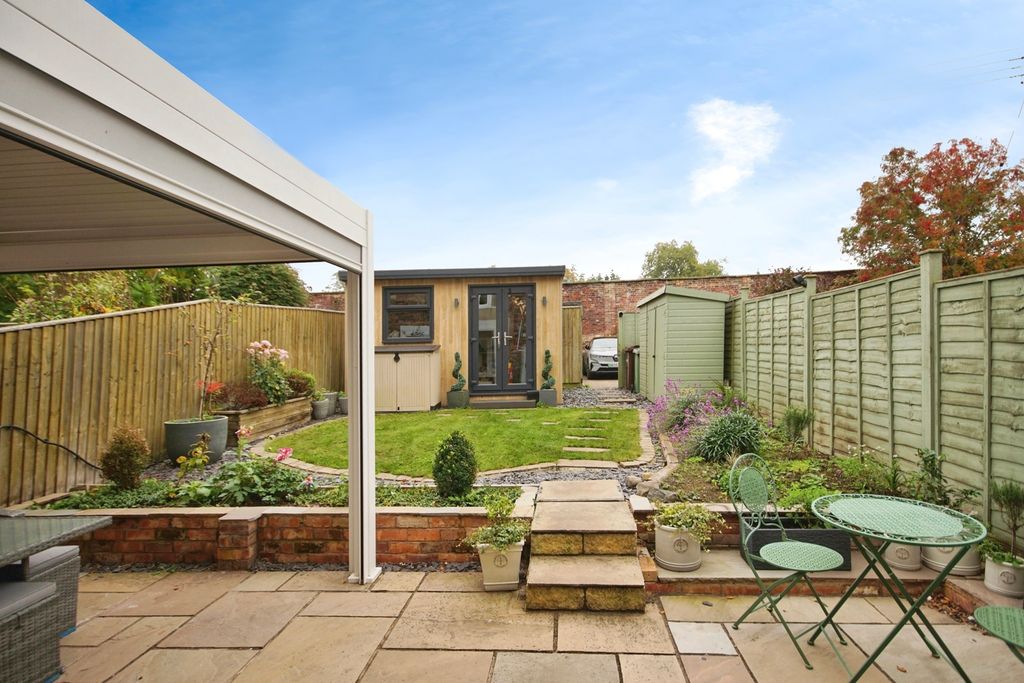 Property photo 2 of 24 Photo