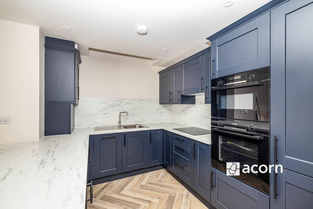 Property photo 3 of 10 Bfk_5525