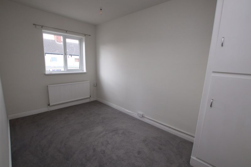 Property photo 3 of 10 Lounge Or Bedroom