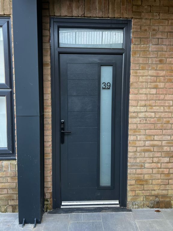 Property photo 3 of 11