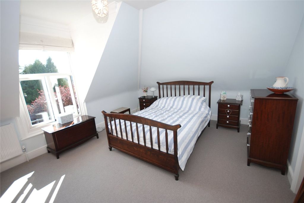 Additional image 5 of 2 bed flat for saleBourne Avenue, Salisbury, Wiltshire SP1