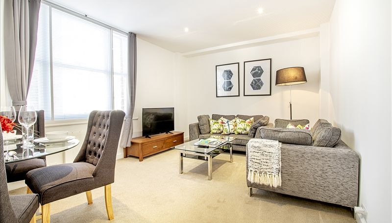Property photo 1 of 10 1 Bed Flat To Rent In Hill Street