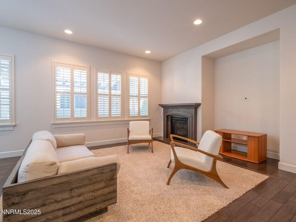 Property photo 3 of 29 <Alttext/>