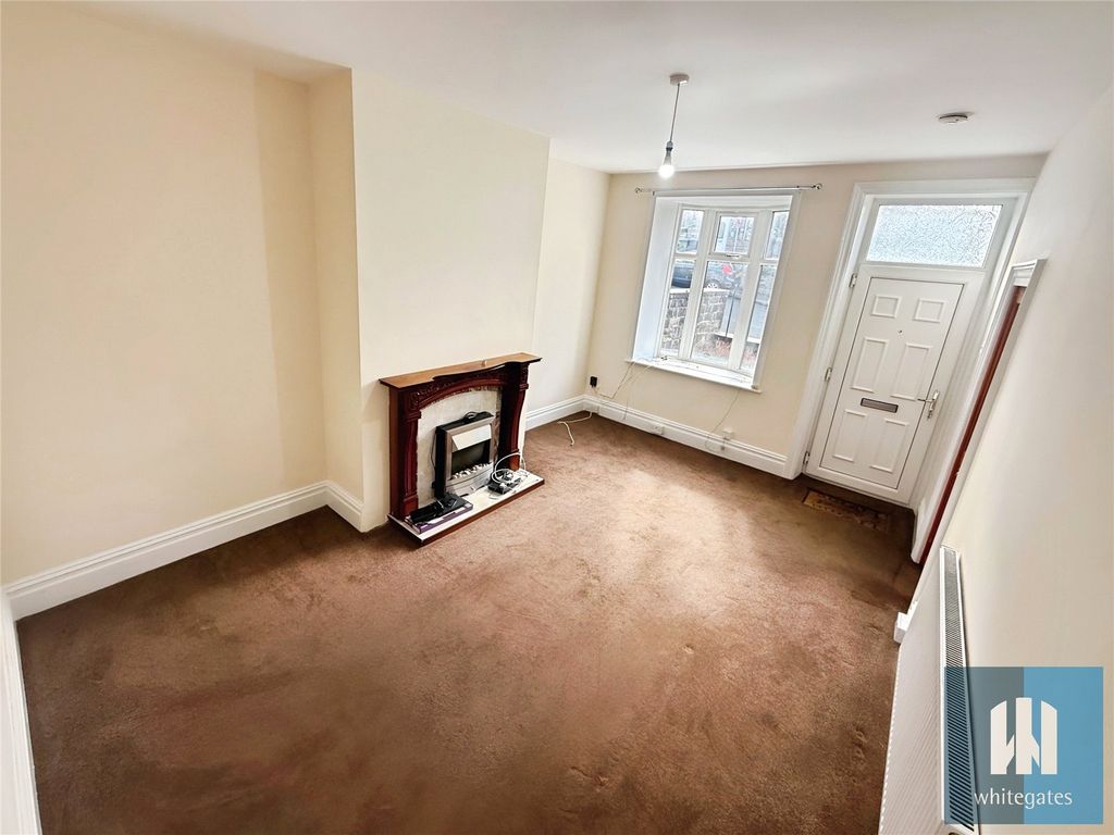 Property photo 2 of 11 Picture No. 24