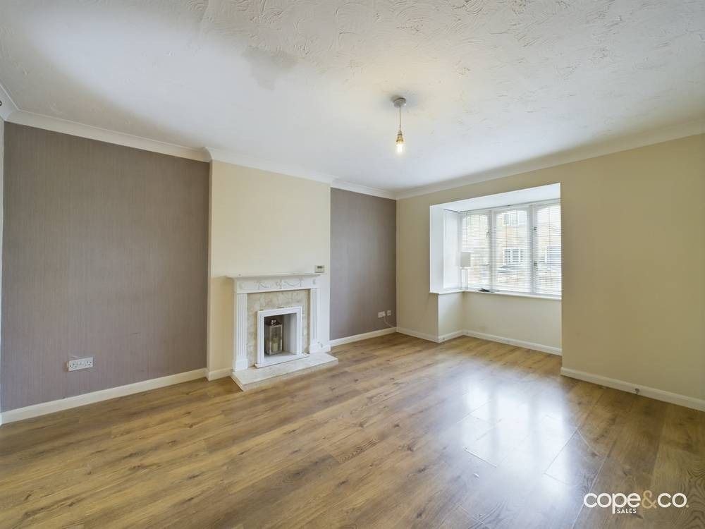 Property photo 3 of 14 1510825