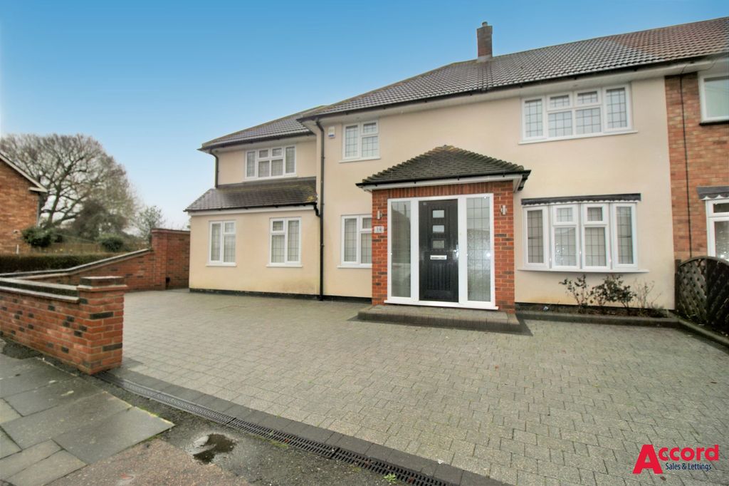 Property photo 1 of 17 Front