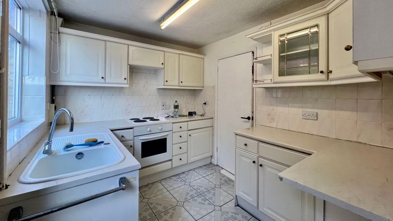 Property photo 3 of 10 Photo 3