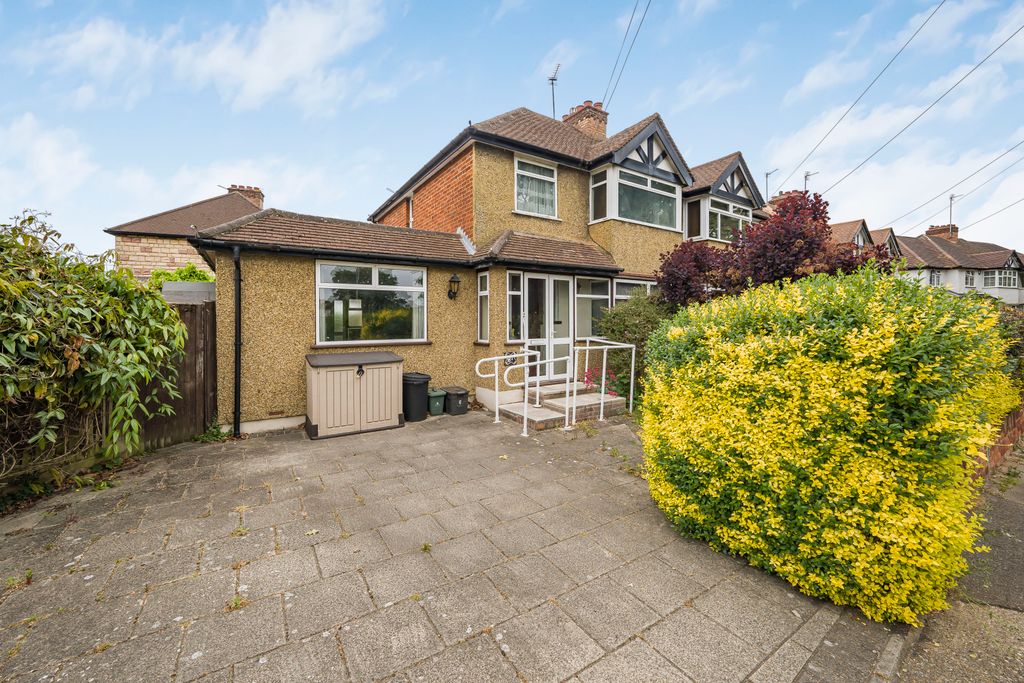 Property photo 1 of 18 Photo May 15 2025, 11 15 38 Am