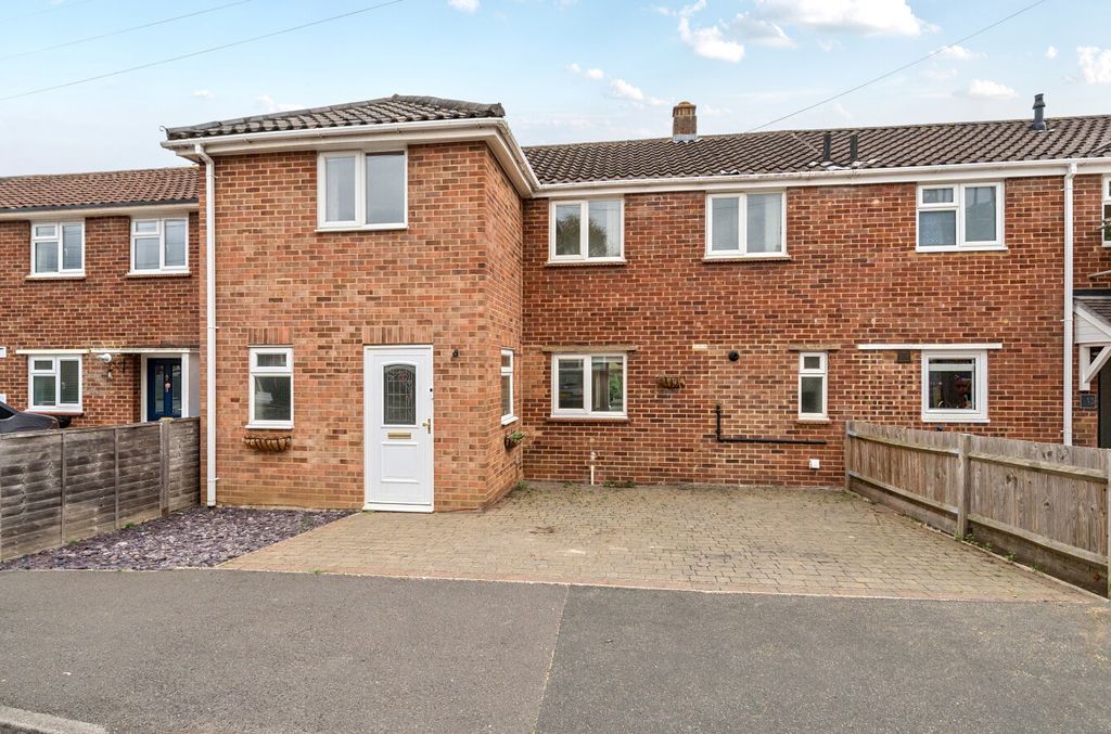 Property photo 1 of 19 1364986-5-68F0E73...