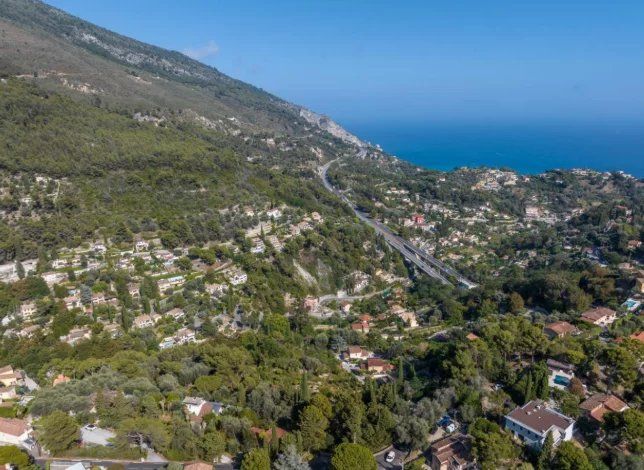 Property photo 2 of 2