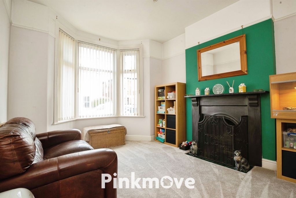 Property photo 3 of 14