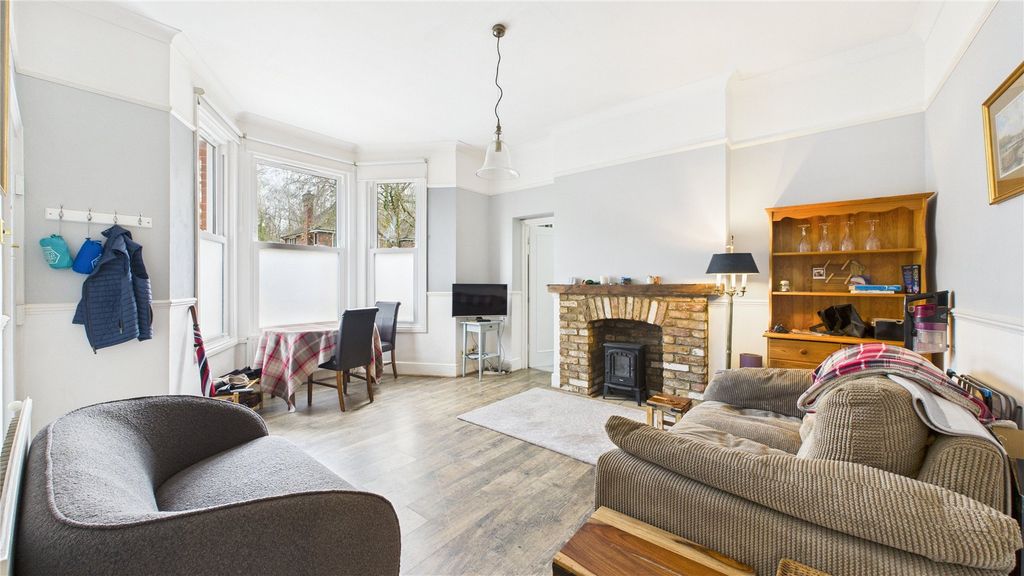 Property photo 2 of 11 Picture 2