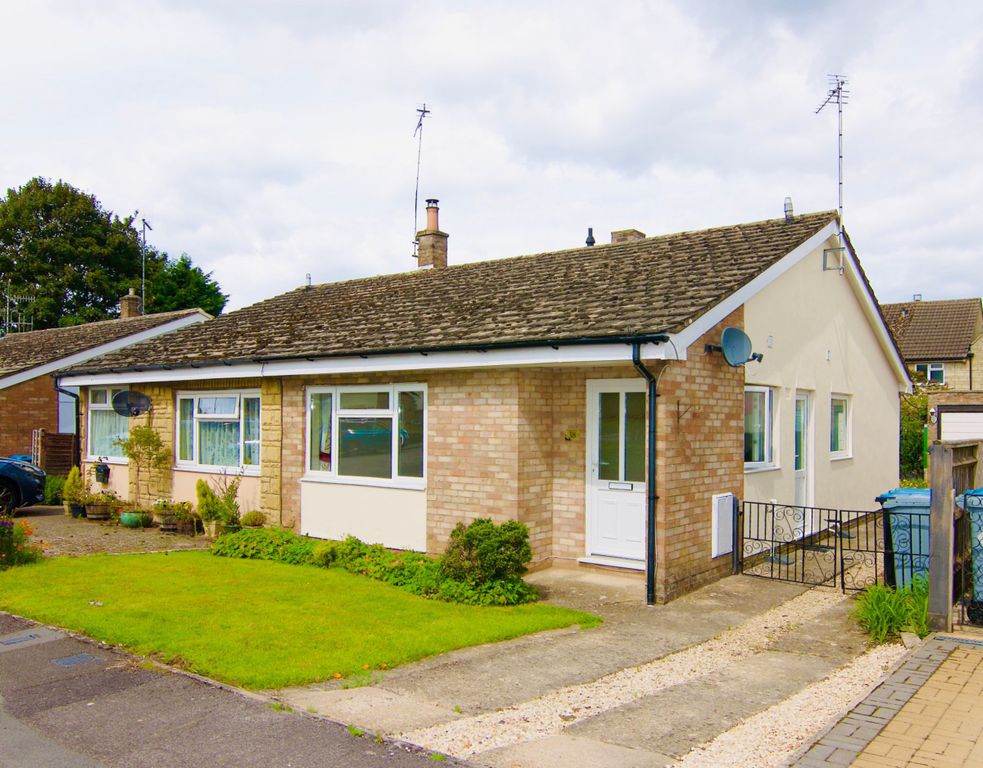 Property photo 1 of 3