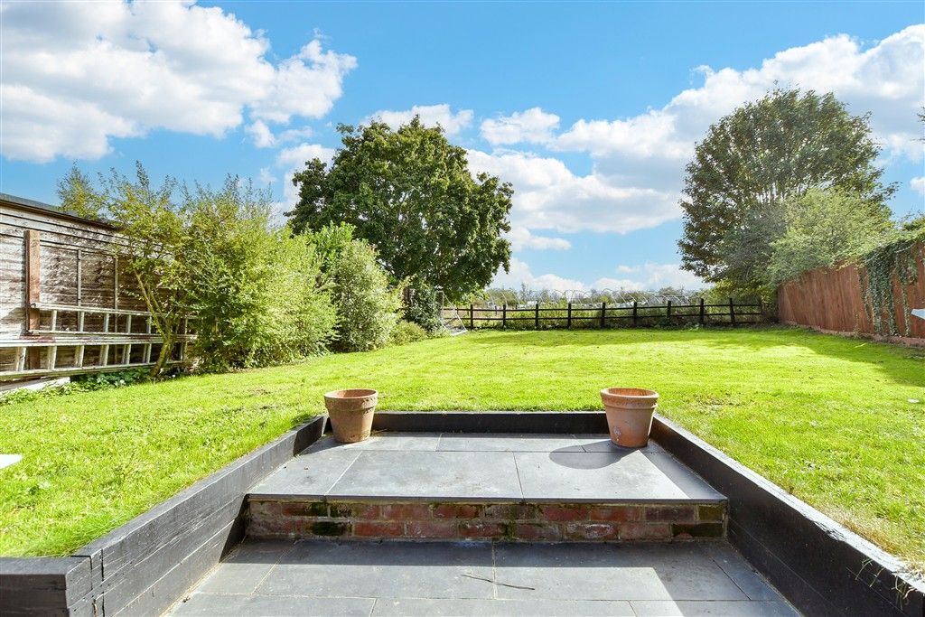 Property photo 2 of 18 Rear Garden