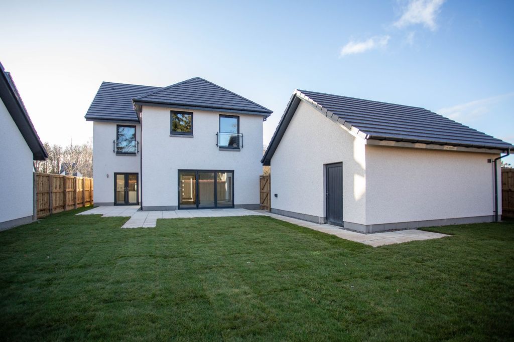 Property photo 2 of 12 Plot 34