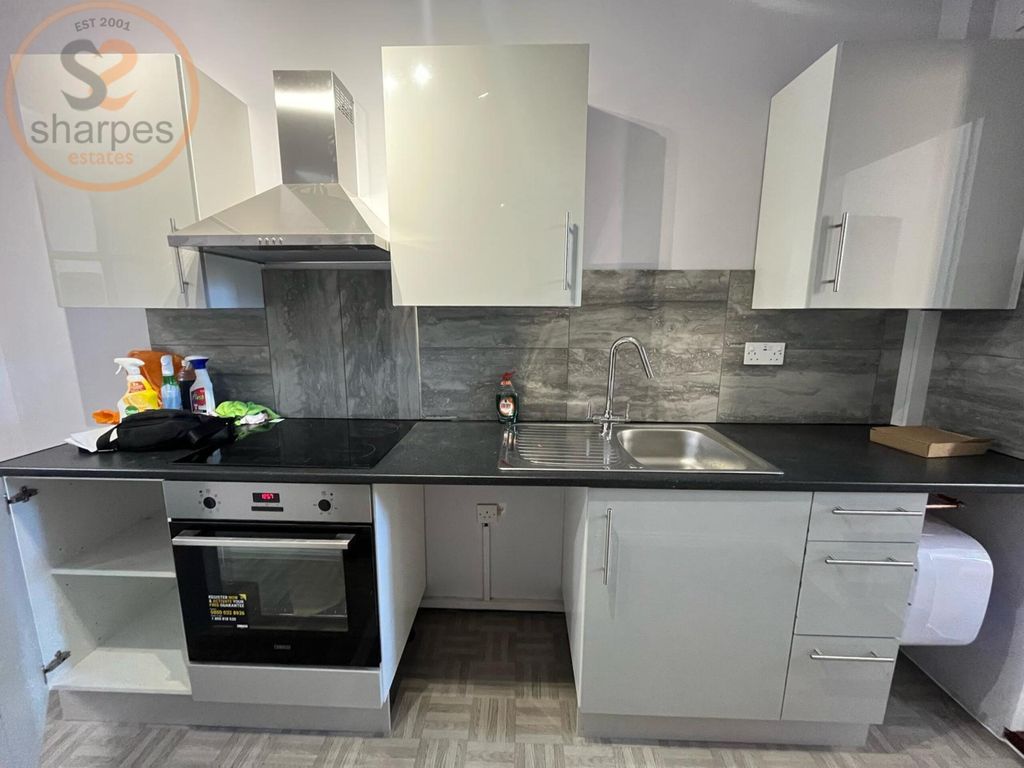 Property photo 3 of 16 11.Jpeg