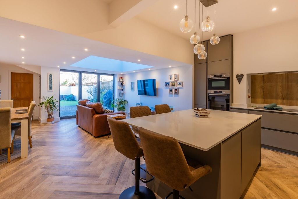 Property photo 2 of 31 12-18.Jpg