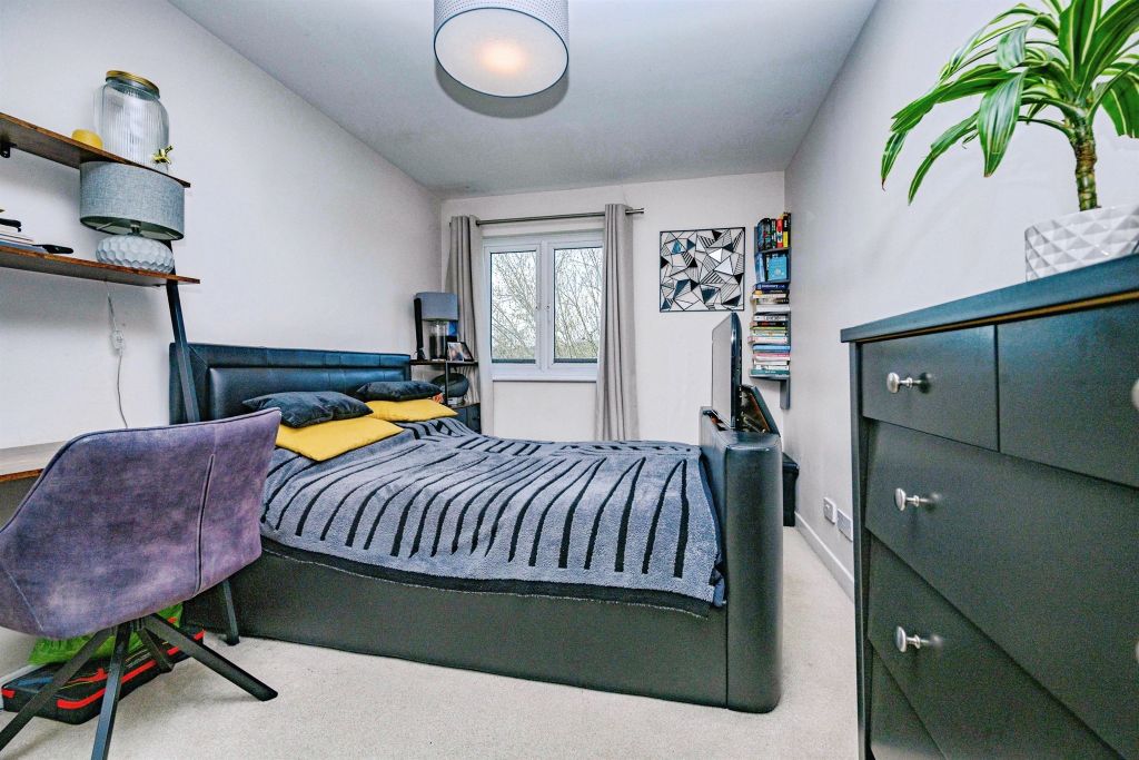 Property photo 3 of 20