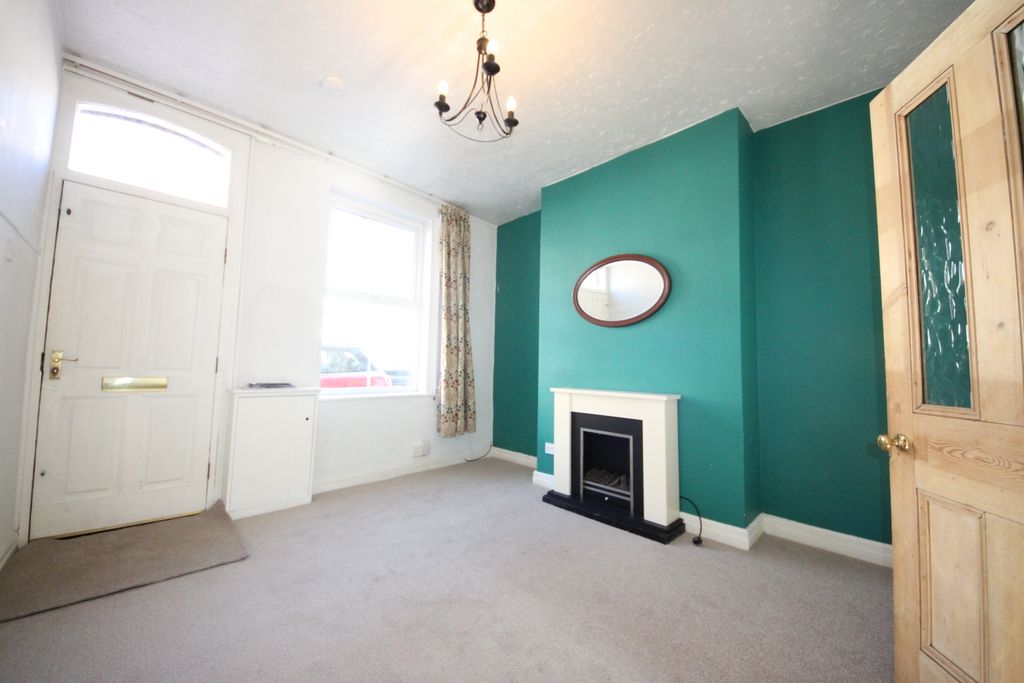 Property photo 3 of 14