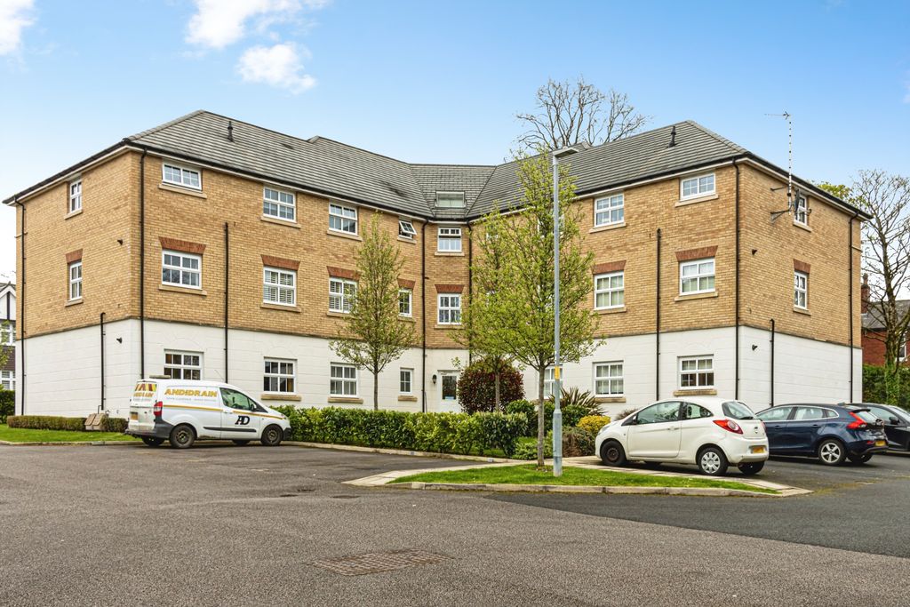 Property photo 1 of 15