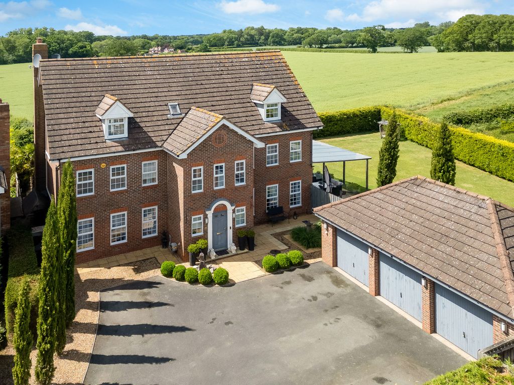 Property photo 1 of 39