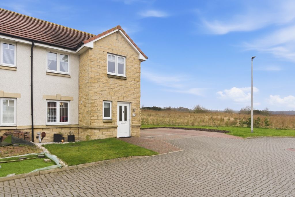 Property photo 1 of 31 4910021