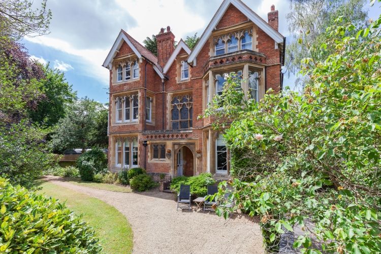 Property photo 2 of 9 284917