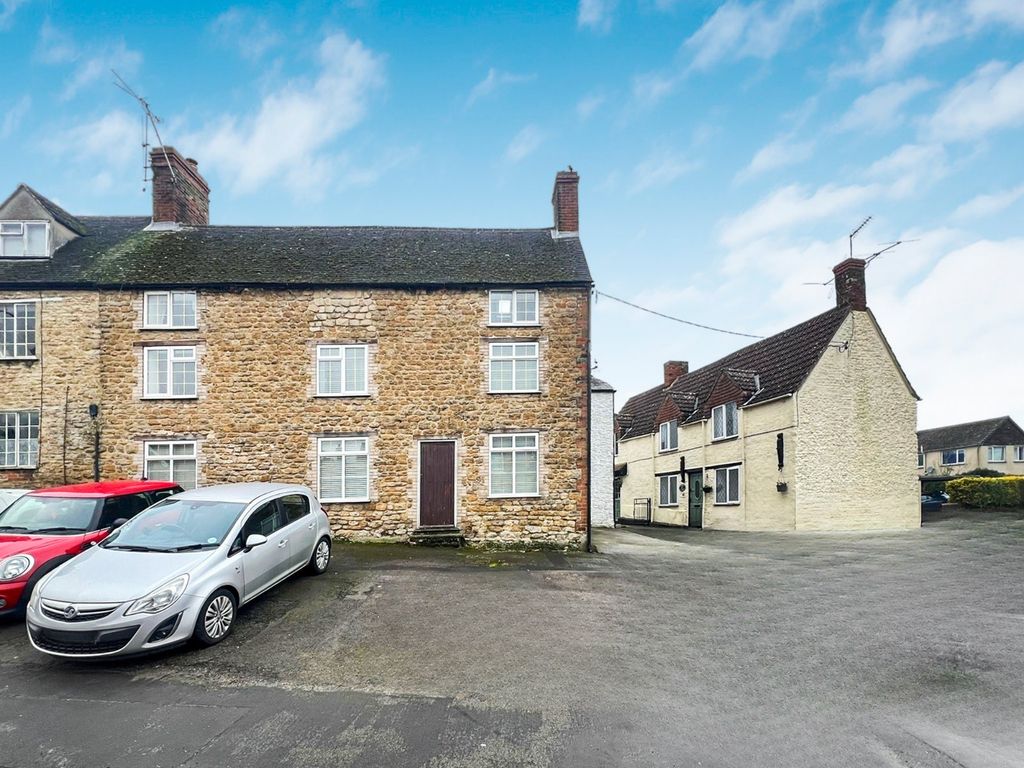 Property photo 1 of 14 Front