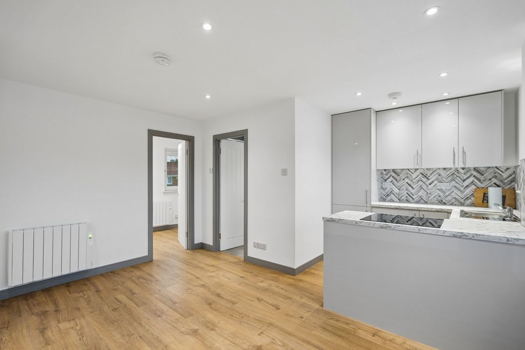 Property photo 3 of 11 Picture No. 04