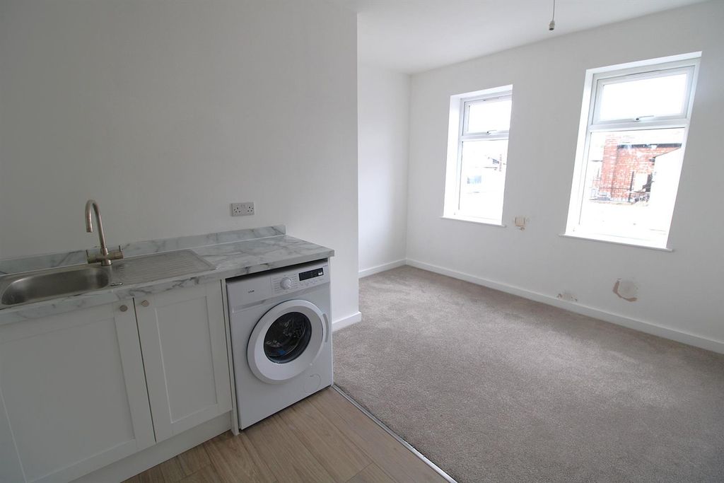 Property photo 3 of 18 Img_1689.Jpg
