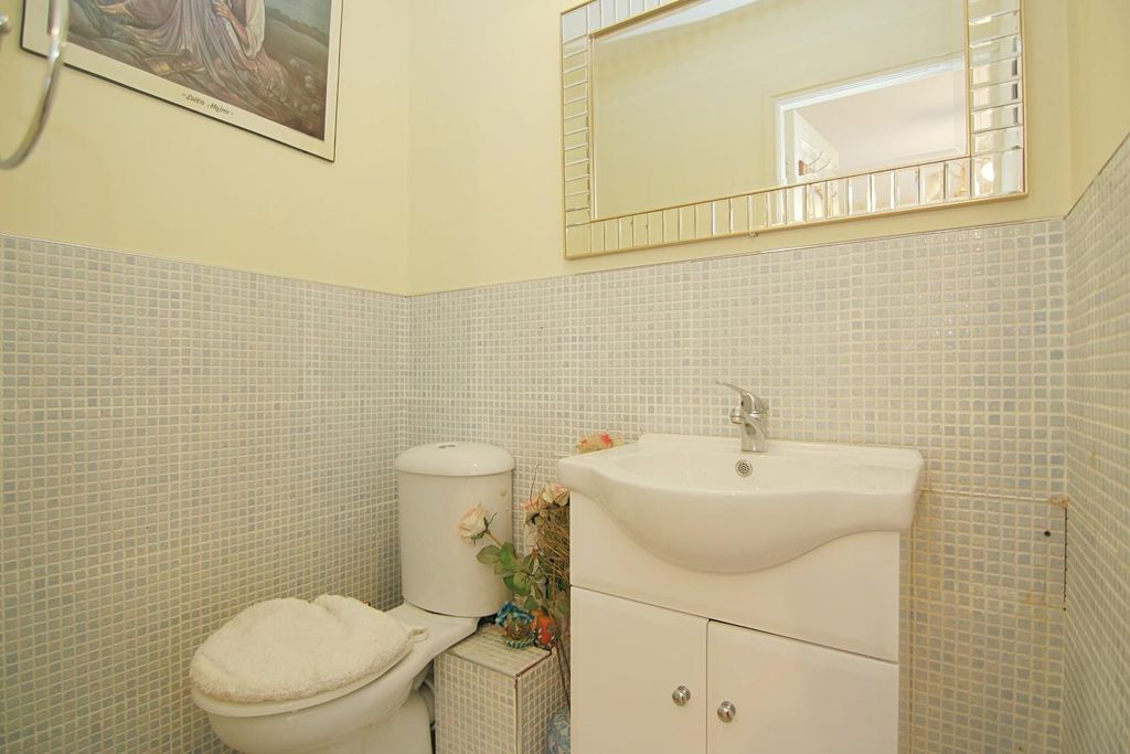 Additional image 35 of 5 bed detached house for saleSycamore Chase, Pudsey LS28