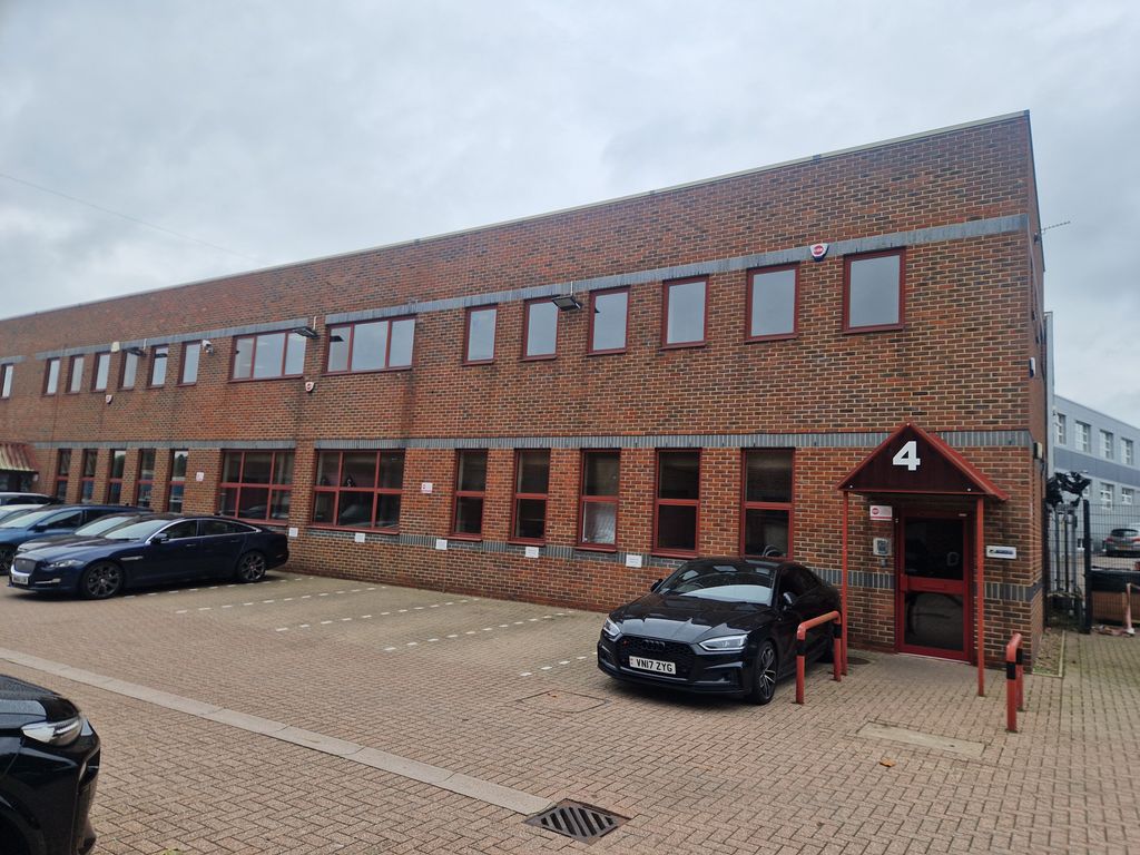 Property photo 2 of 10