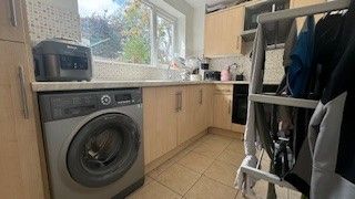 Property photo 3 of 6 Bedroom