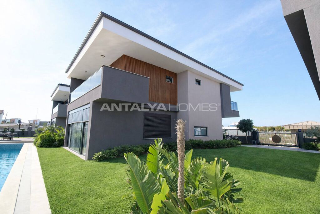 Property photo 3 of 34